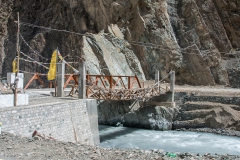 Un pont... et un pont provisoire / Eine Brücke... und die Ersatzbrücke